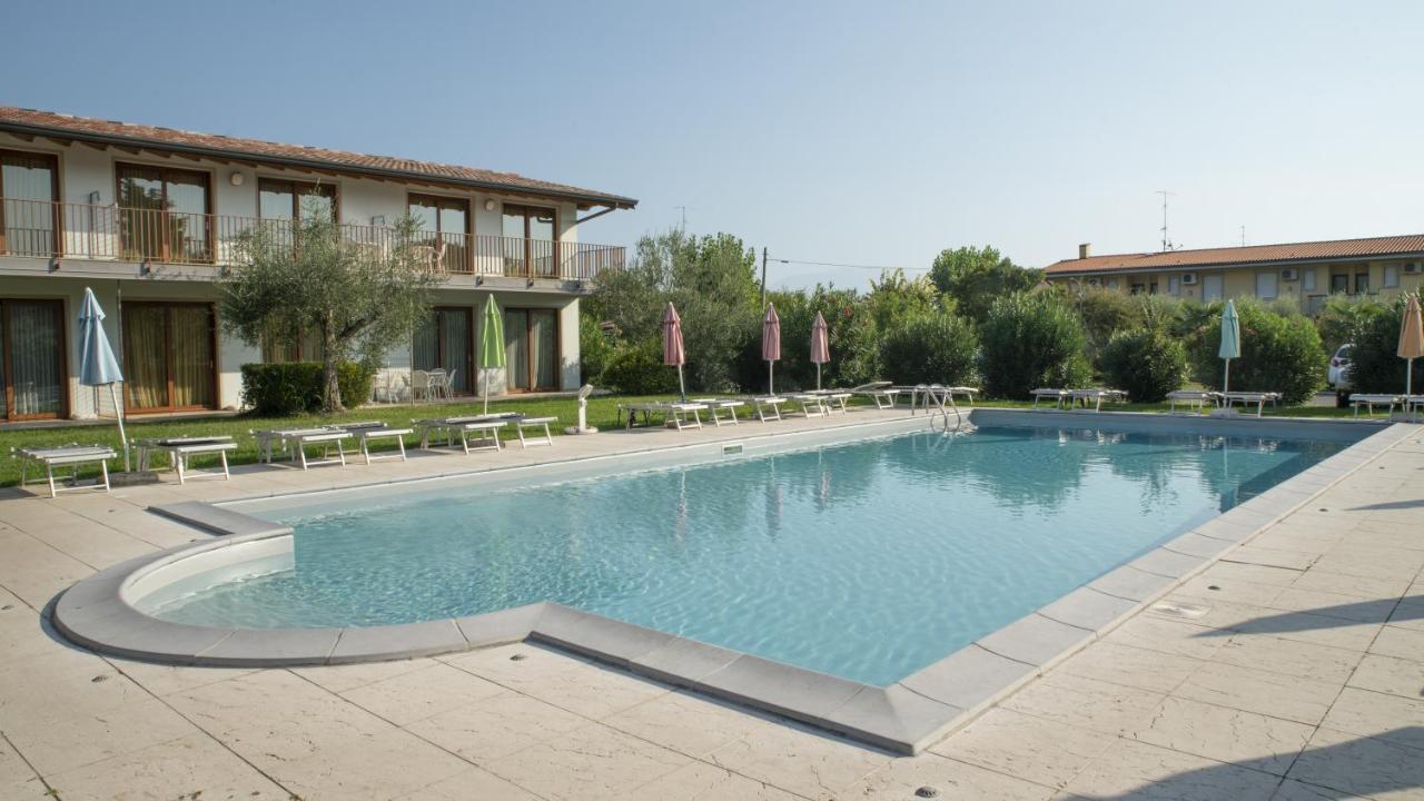Residence Molino - Holiday Apartments Manerba del Garda Eksteriør billede