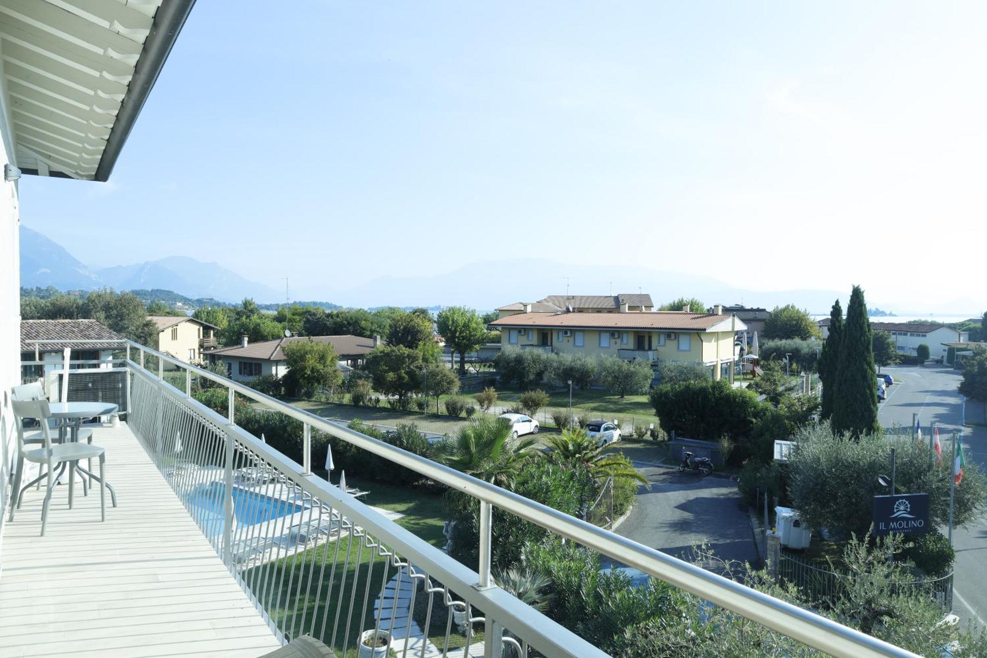 Residence Molino - Holiday Apartments Manerba del Garda Eksteriør billede