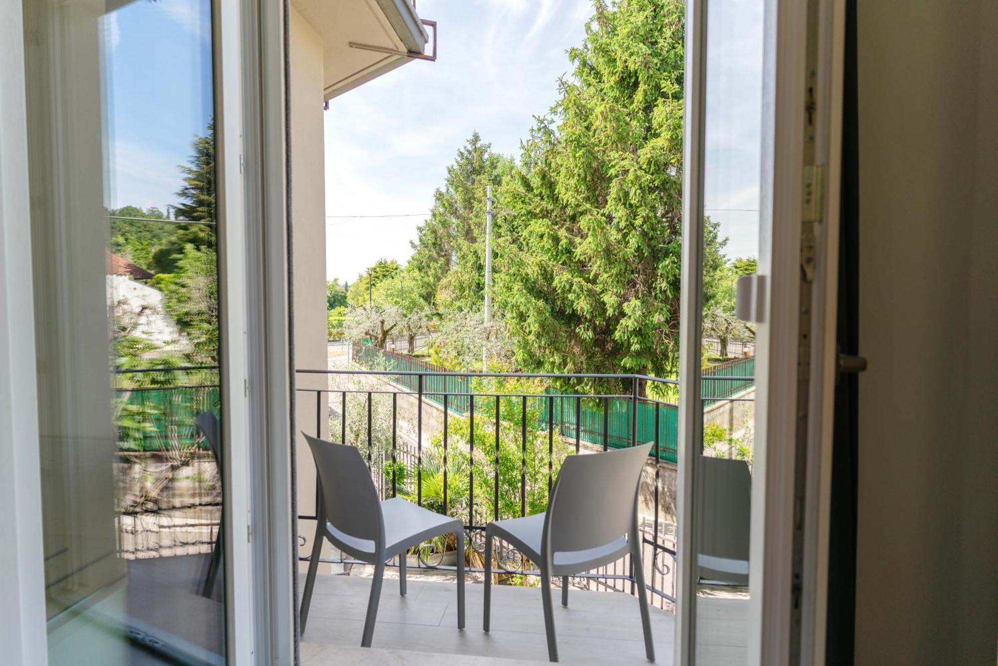 Residence Molino - Holiday Apartments Manerba del Garda Eksteriør billede