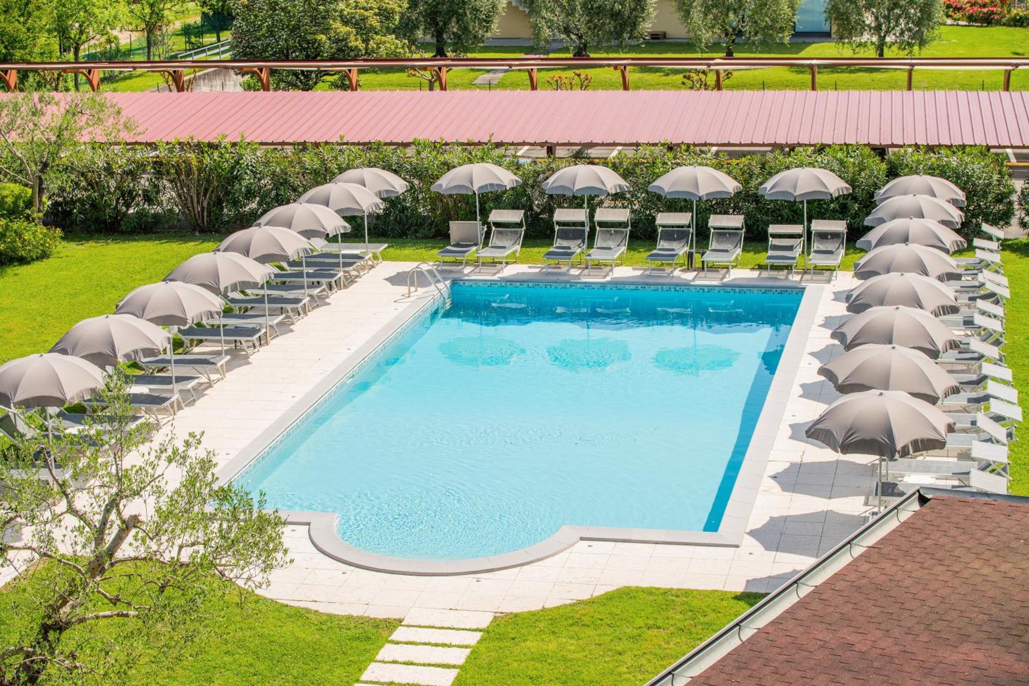 Residence Molino - Holiday Apartments Manerba del Garda Eksteriør billede